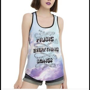 Hot Topic Tank Top